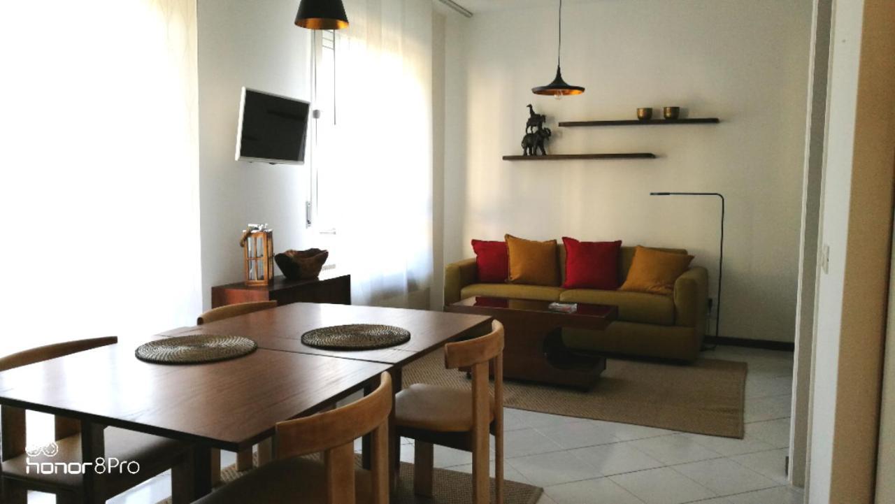 Le Barche Apartment เมสเตร ภายนอก รูปภาพ